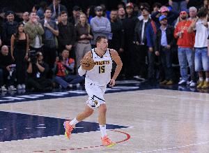 皮蓬:不确定东契奇&约基奇能否在我的年代统治 那时习惯全场紧逼