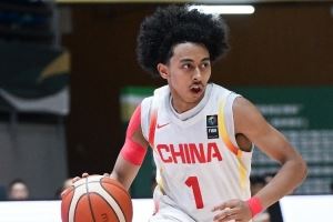 媒体人:让高水平外籍球员放弃原国籍很难 像朱正这样的苗子不多