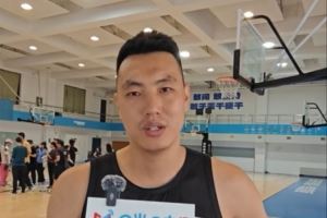 翟晓川:祝西哥退役快乐 在教练岗位上争取培养更多优秀球员