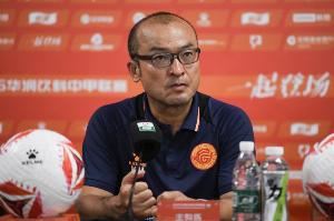  前田浩二：队中有9名恒大足校球员，有中国NO.1俱乐部培养的DNA