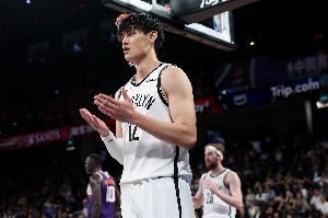 媒体人：说曾凡博有人拿布朗尼反驳 为什么相信体育里有绝对公平