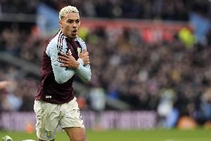 谁是新亿元先生？电讯报谈英超潜在亿元先生：罗杰斯、塞梅尼奥